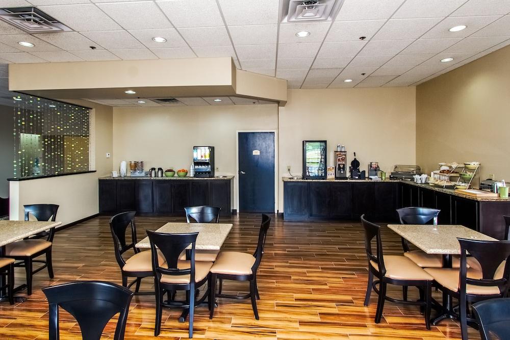 Quality Inn & Suites Moline - Quad Cities Dış mekan fotoğraf