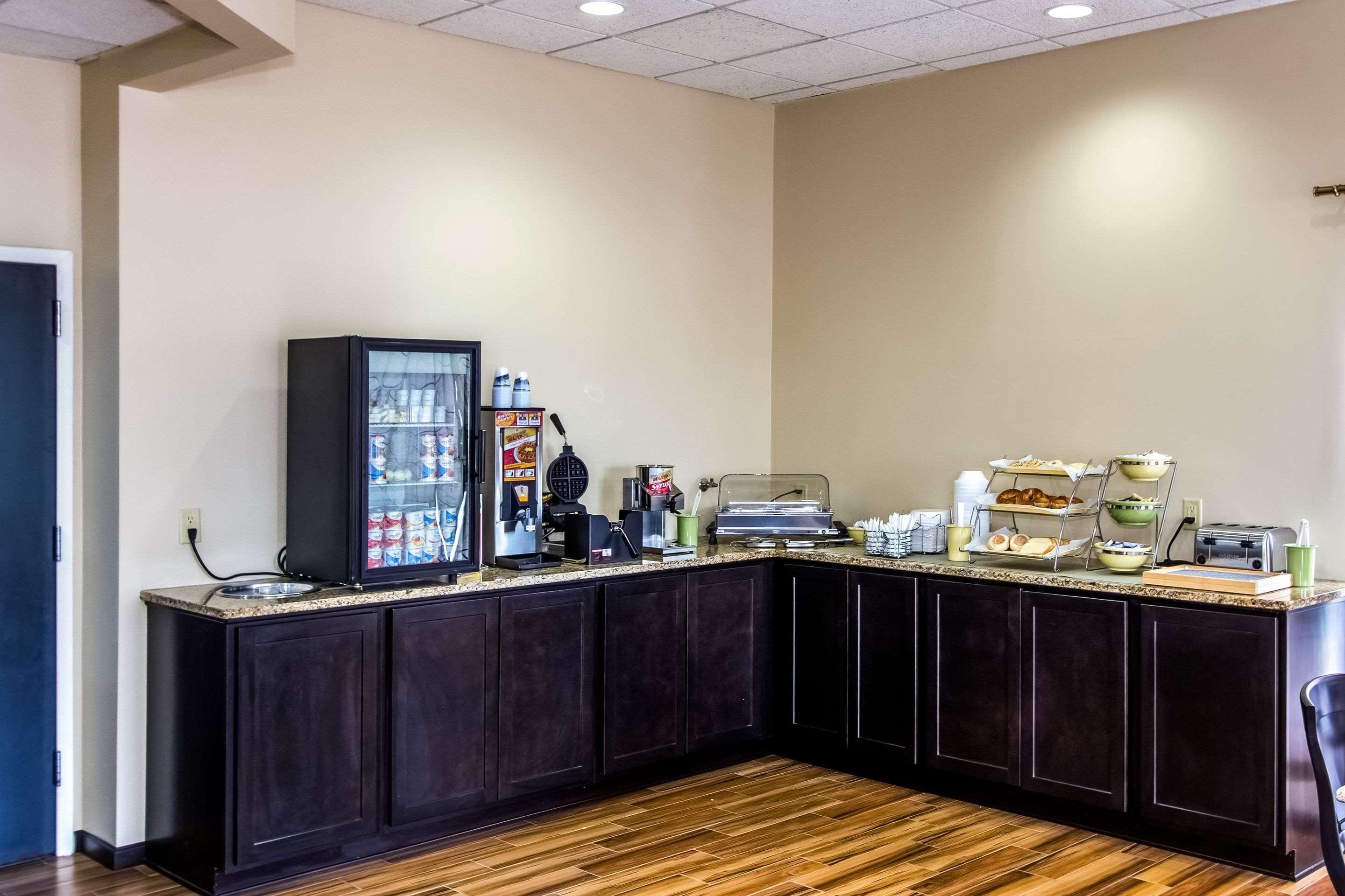 Quality Inn & Suites Moline - Quad Cities Dış mekan fotoğraf